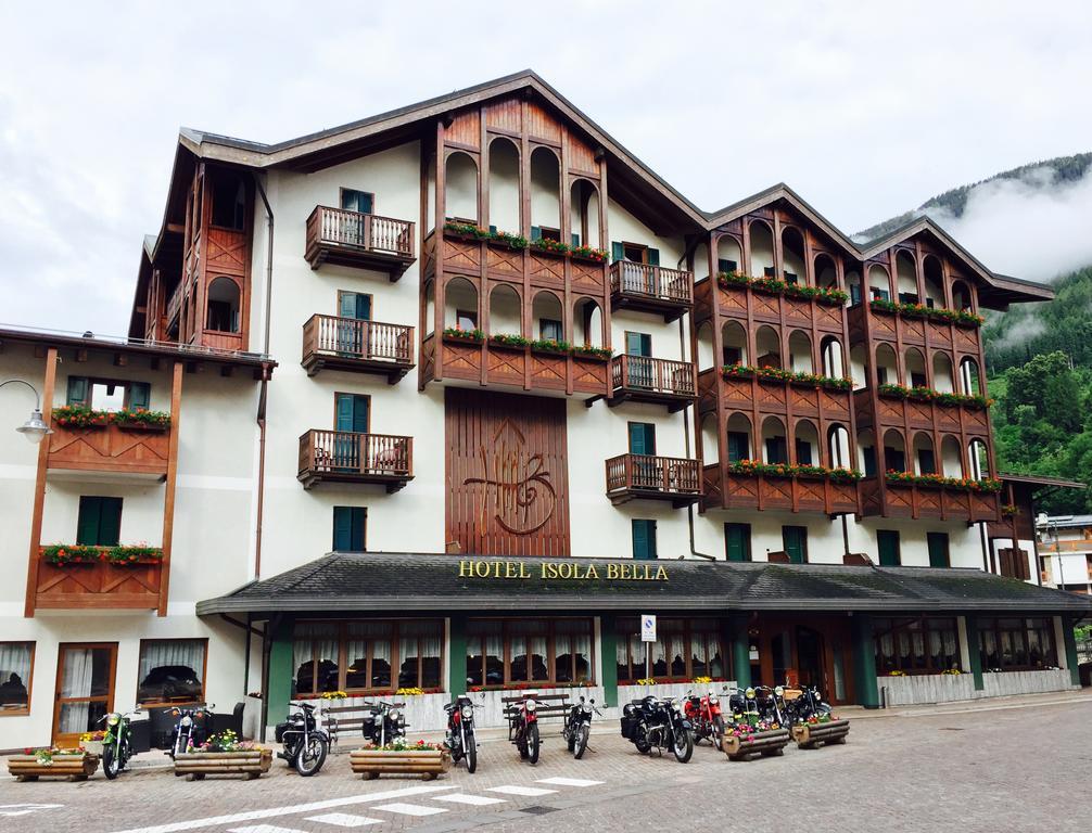 Hotel Isolabella Wellness Fiera di Primiero Kültér fotó