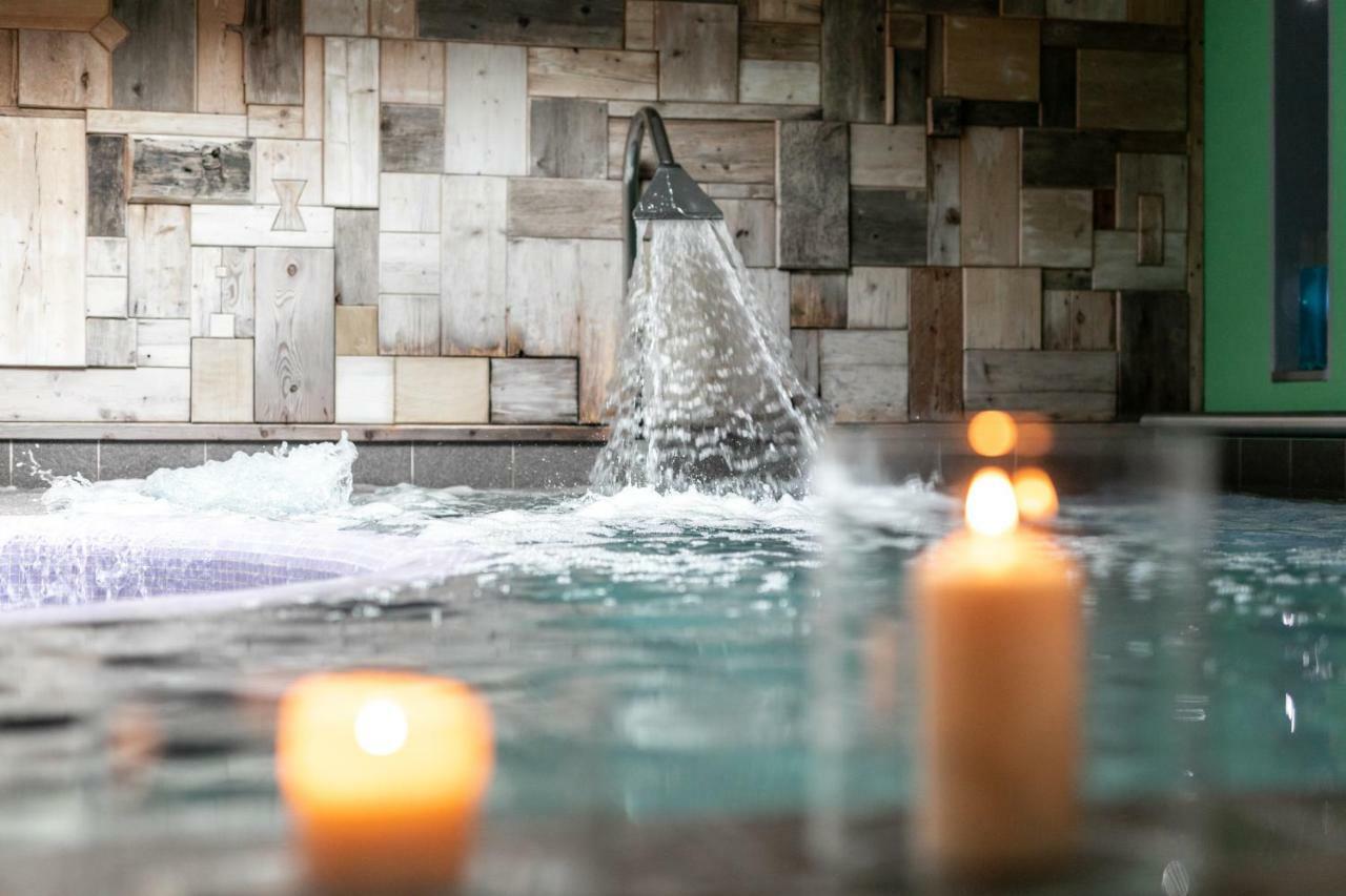 Hotel Isolabella Wellness Fiera di Primiero Kültér fotó